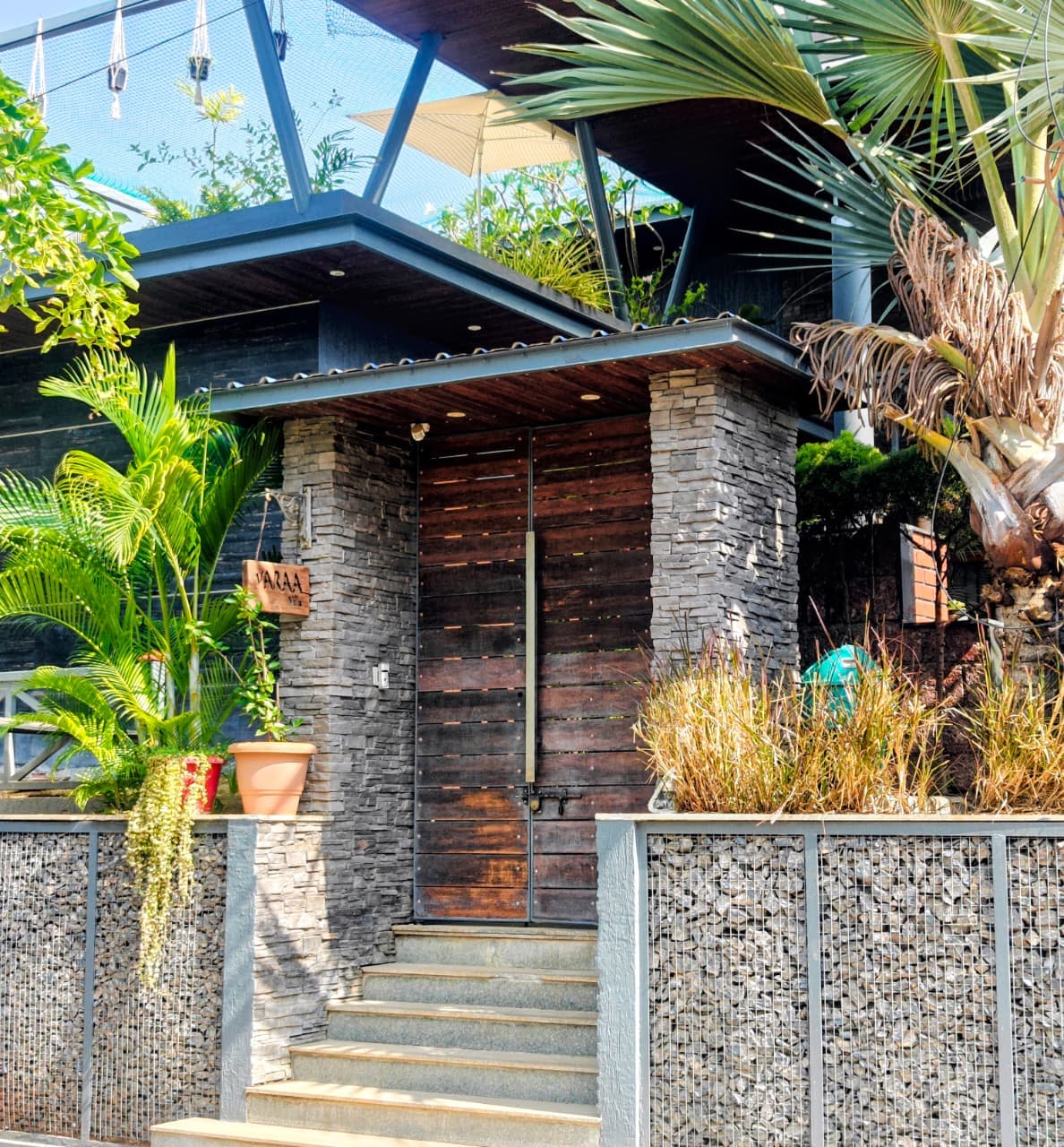 Varaa Villa exterior